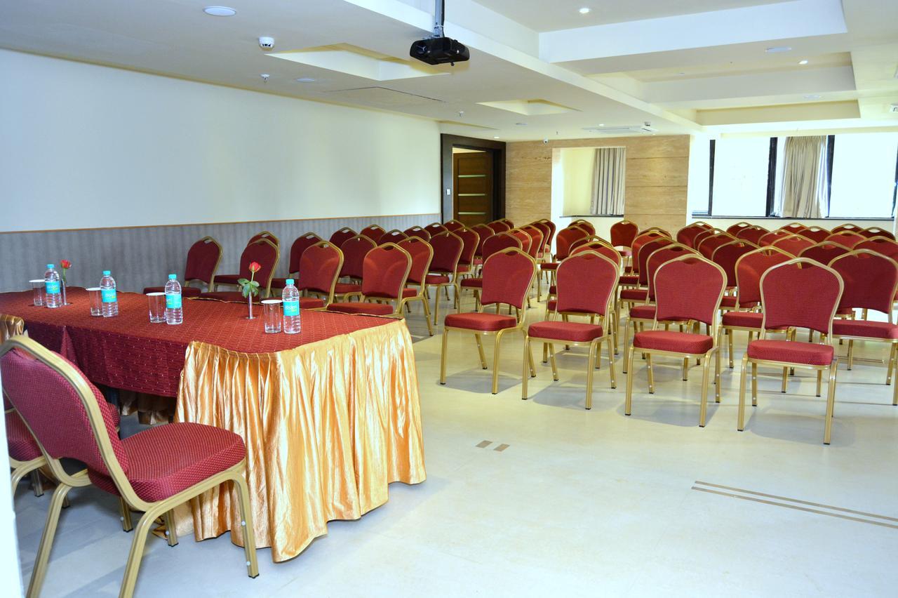 Hotel Orion Premiere Panaji Bagian luar foto